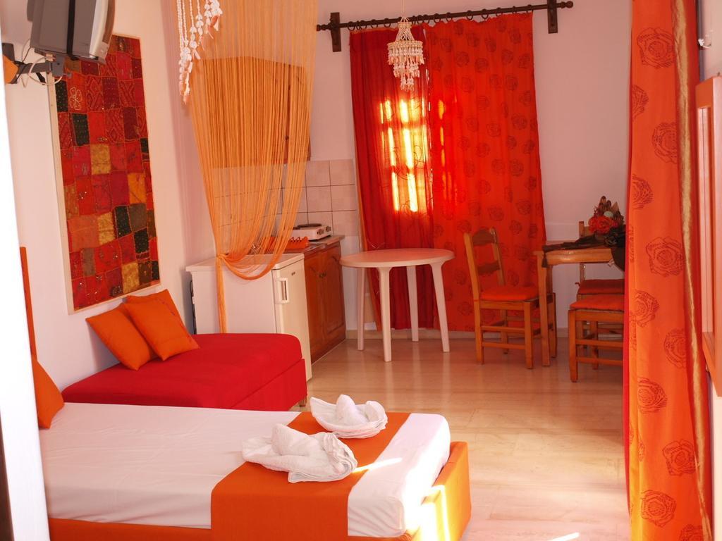 Villa Rita Apartments A Tavronitis Kamer foto
